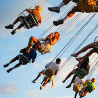 Chaises volantes