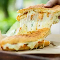 Stand Paninis